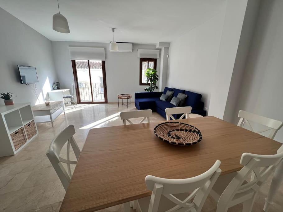 Ferienwohnung Piso Moderno En El Centro Historico A 3 Min Del Mar Estepona Exterior foto