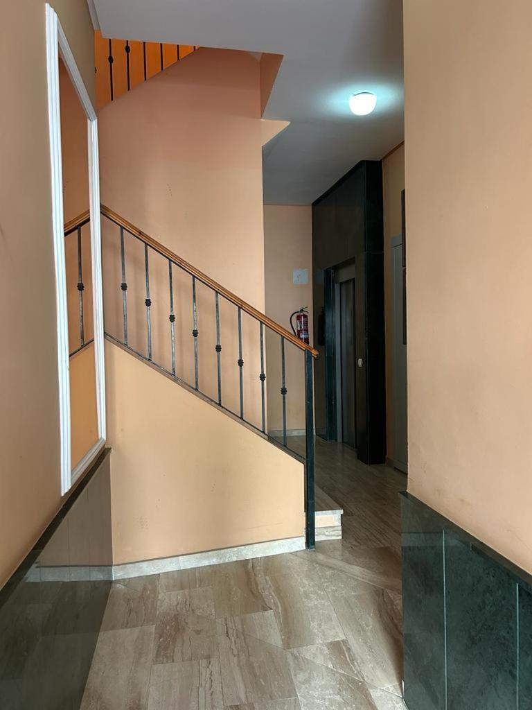 Ferienwohnung Piso Moderno En El Centro Historico A 3 Min Del Mar Estepona Exterior foto