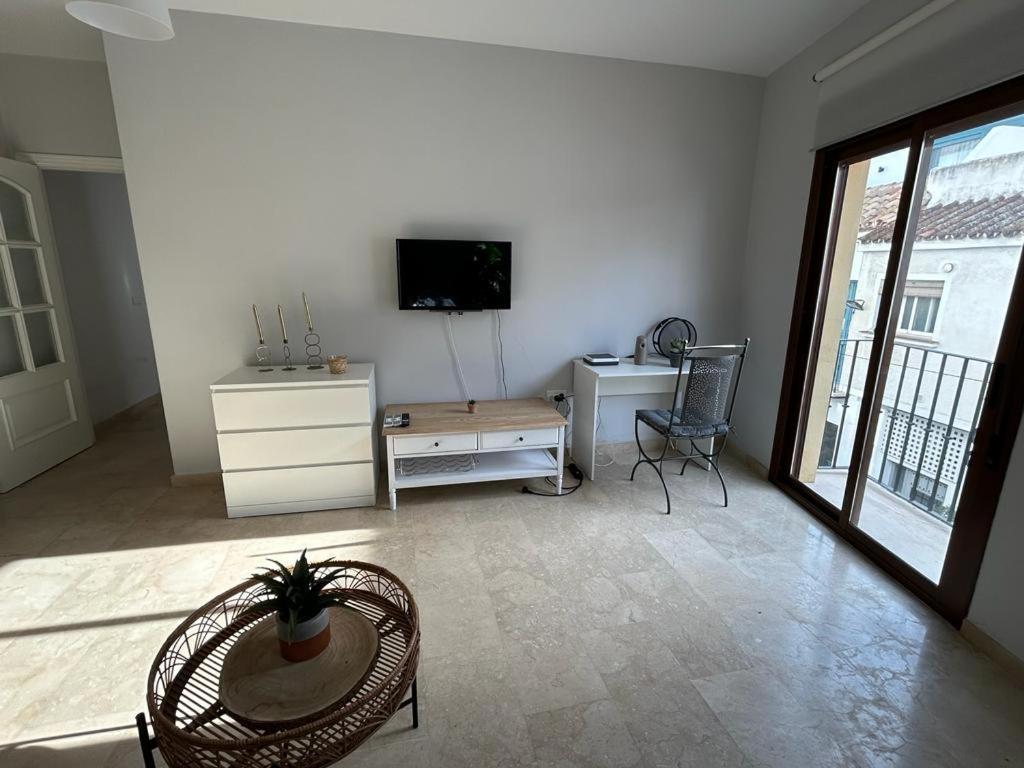 Ferienwohnung Piso Moderno En El Centro Historico A 3 Min Del Mar Estepona Exterior foto